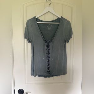 American eagle shirt never worn